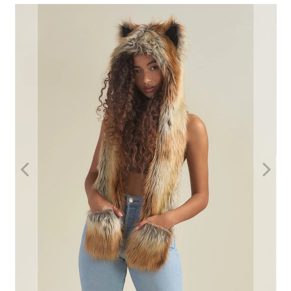 SpiritHoods Los Angeles coyote